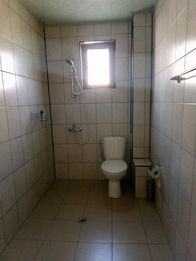 Alfa Guest Rooms With Parking Варна Екстер'єр фото
