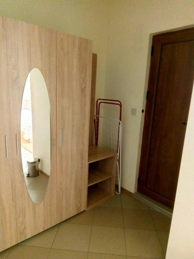 Alfa Guest Rooms With Parking Варна Екстер'єр фото